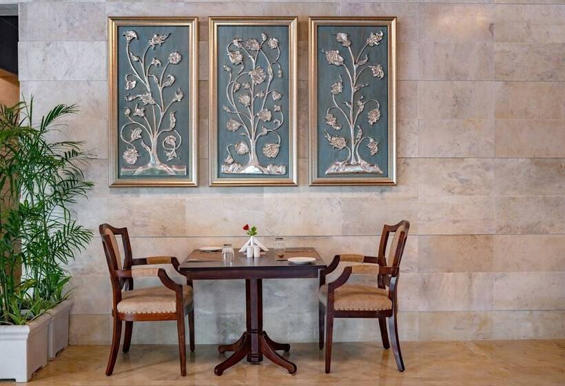 בית מלון כפרי Seventh Square