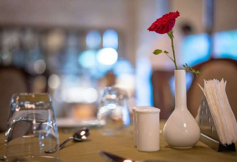 בית מלון כפרי Seventh Square