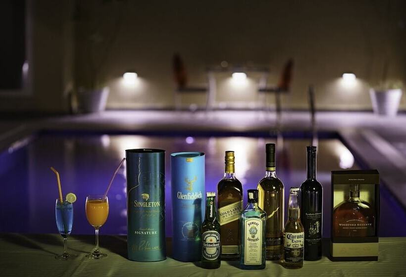 בית מלון כפרי Seventh Square