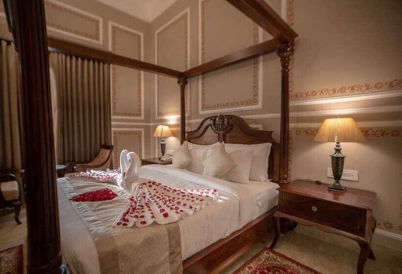 בית מלון כפרי Seventh Square