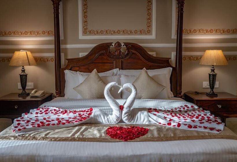 בית מלון כפרי Seventh Square