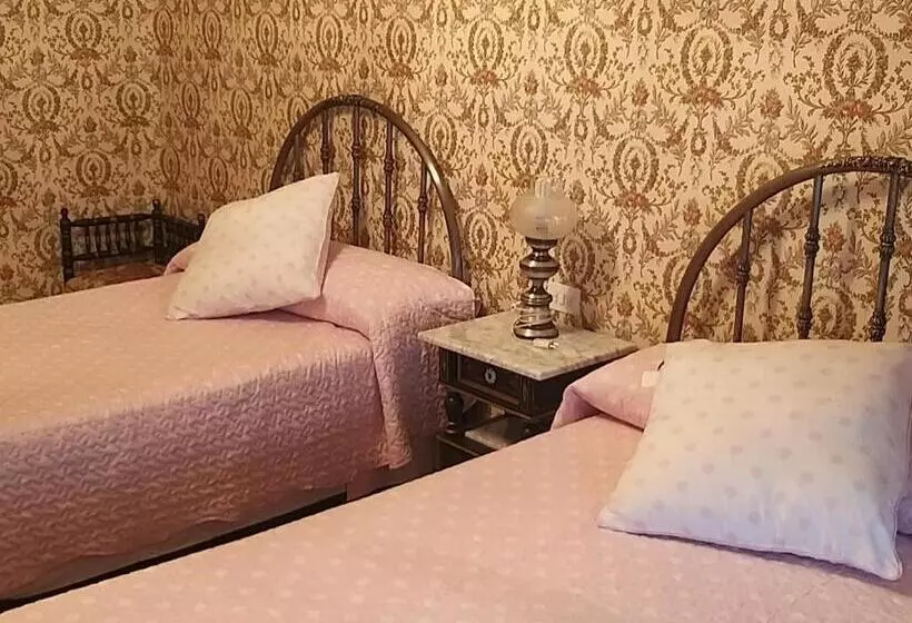 Majatalo Casa Turística Plaza Del Conde