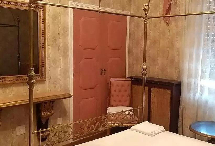 Majatalo Casa Turística Plaza Del Conde