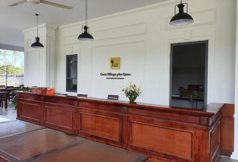 هتل Coco Village Phu Quoc Resort