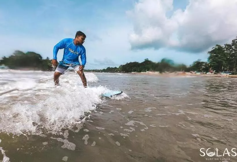 Hotelli Jungle Villa