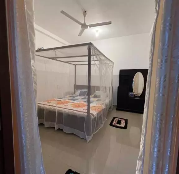 Hotelli Jungle Villa