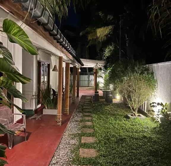 Hotelli Jungle Villa