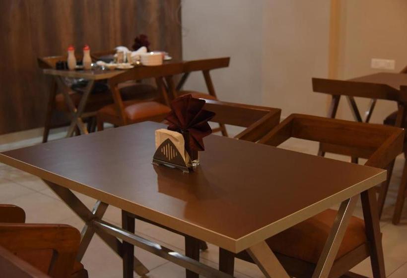 فندق Shahi Executive