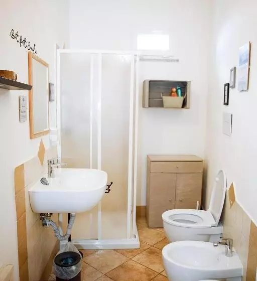 ベッドアンドブレックファースト Santu Bustianu