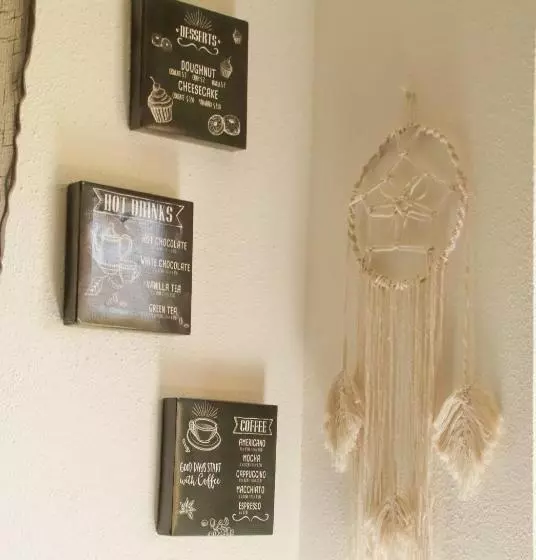 ベッドアンドブレックファースト Santu Bustianu