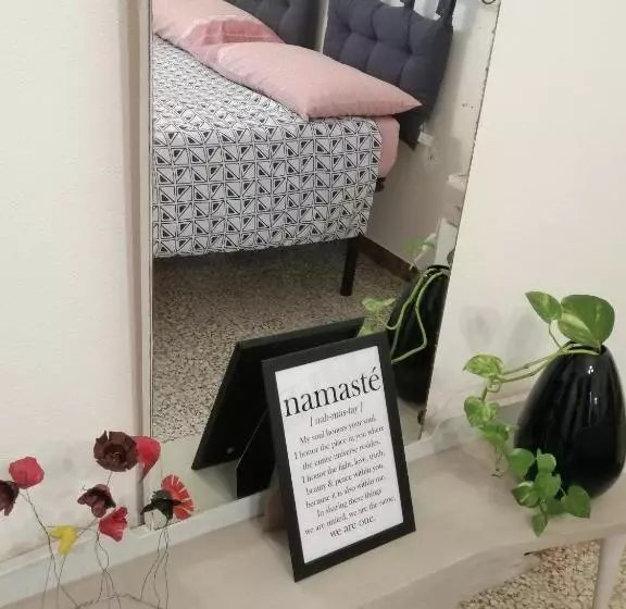 ベッドアンドブレックファースト Santu Bustianu