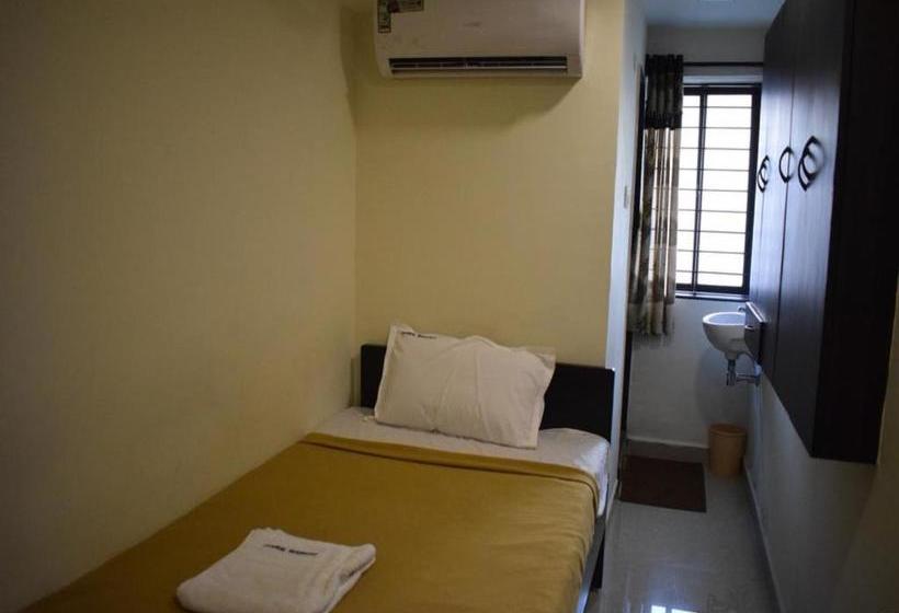 酒店 Maxistay Airport