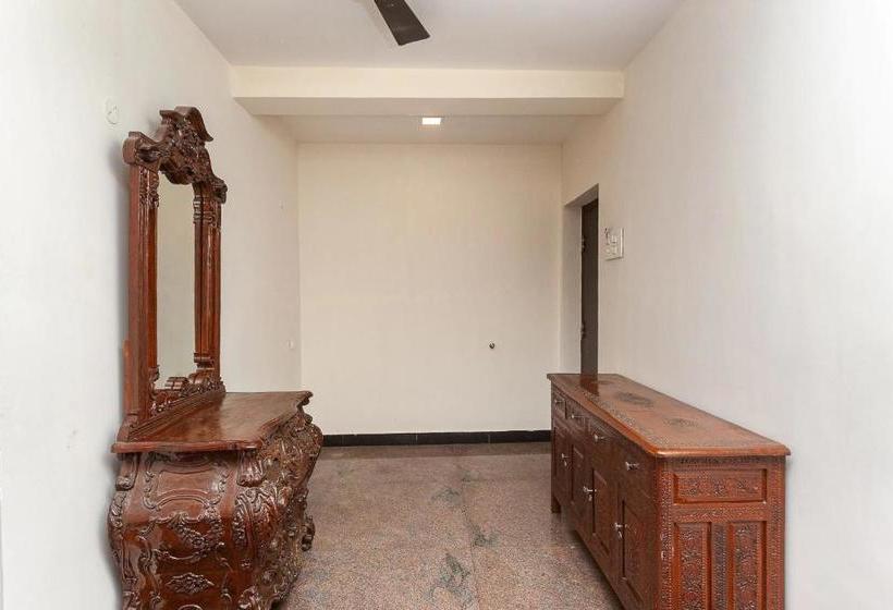 酒店 Maxistay Airport