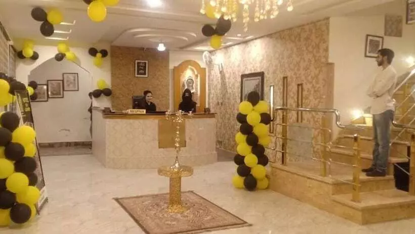 Hotel Sr Lounge Multan