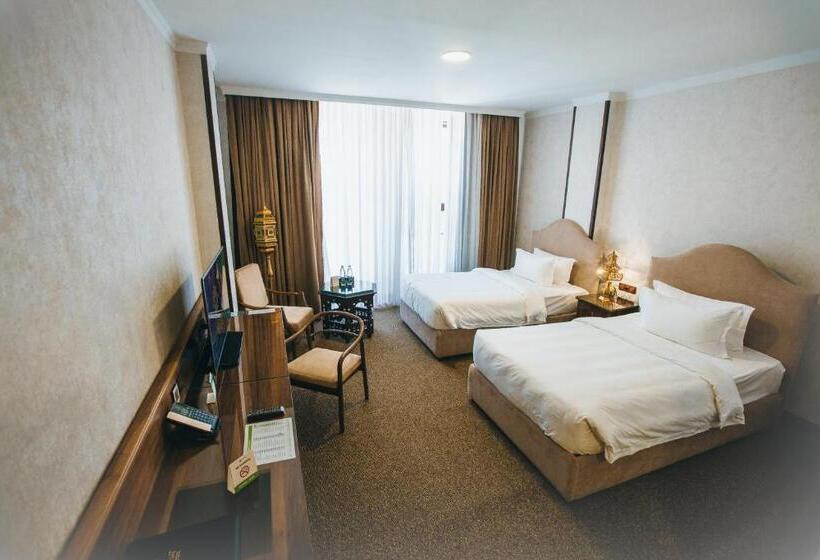 هتل Jannat Resort Osh