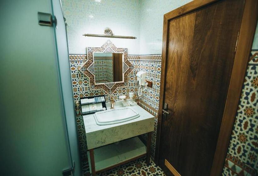 هتل Jannat Resort Osh