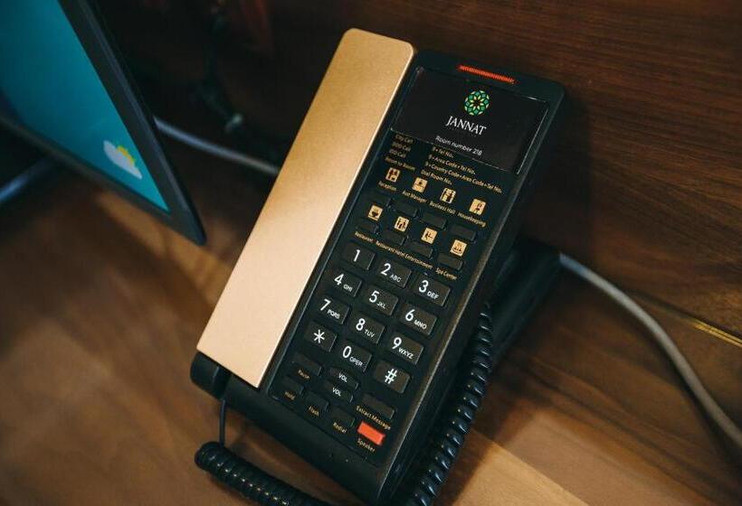 هتل Jannat Resort Osh