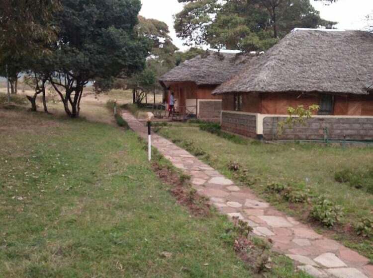 هتل Mara Topi Safari Lodge