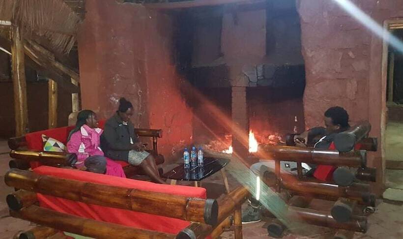 هتل Mara Topi Safari Lodge