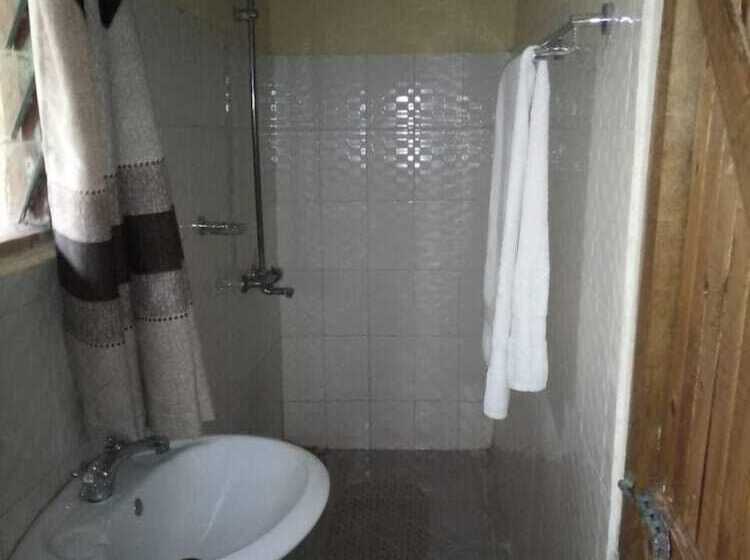 هتل Mara Topi Safari Lodge