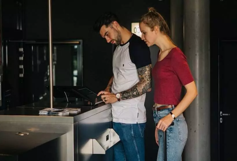 Stayery Bielefeld Hauptbahnhof