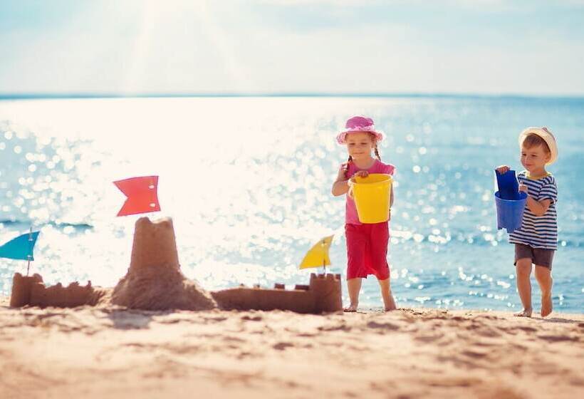 هتل The Marilis Hill Resort