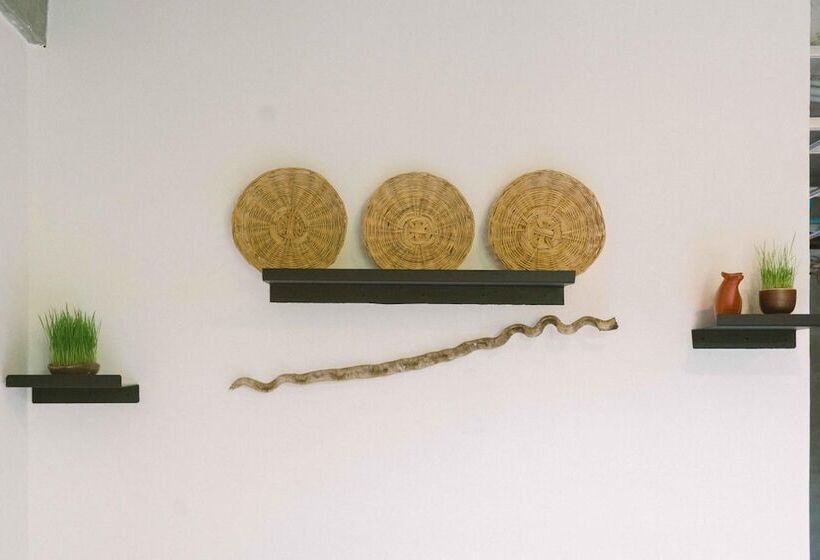 Larimar Hotel & Resort