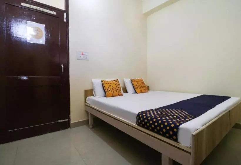 هتل Spot On 49224 Baddi Guest House
