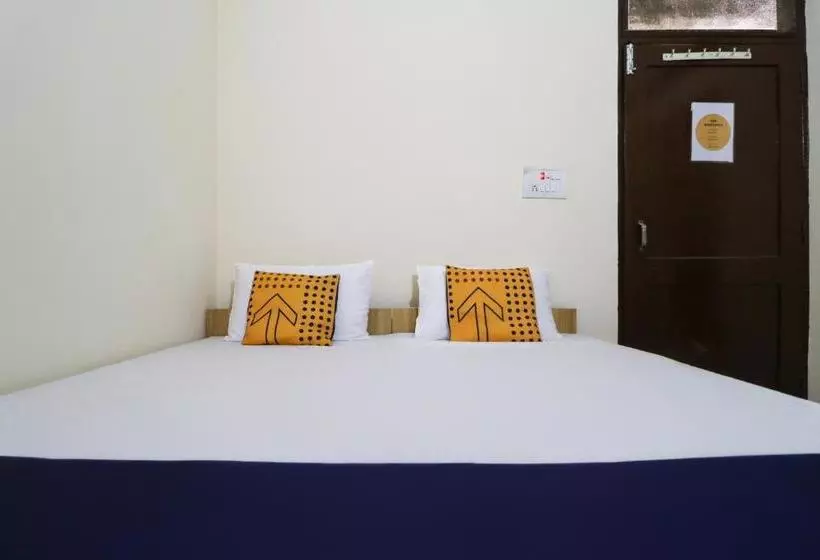 هتل Spot On 49224 Baddi Guest House