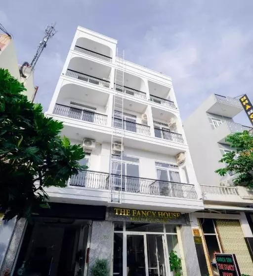 هتل The Fancy House