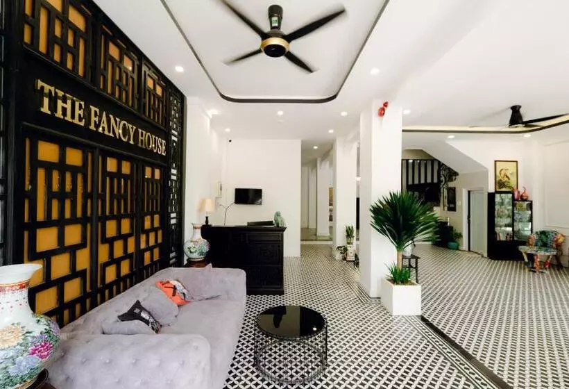 هتل The Fancy House