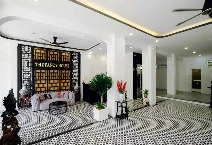 هتل The Fancy House