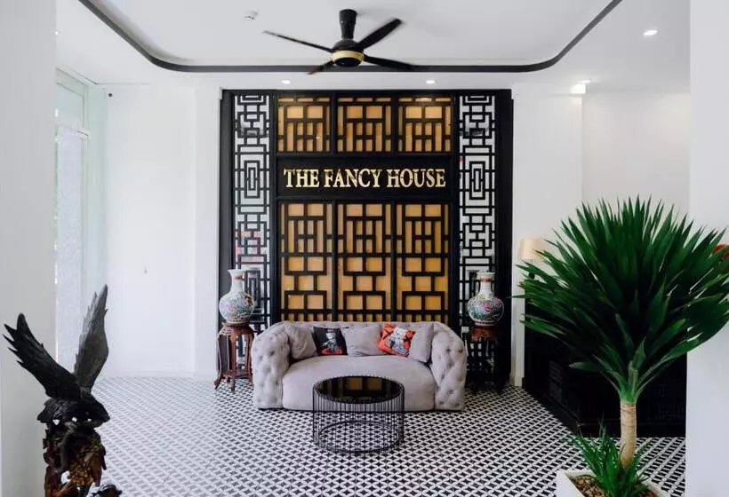 هتل The Fancy House