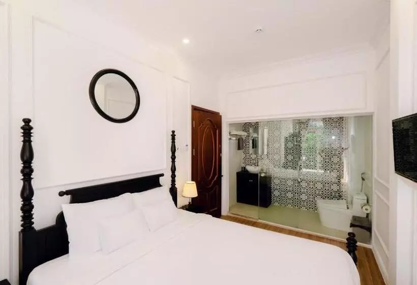 هتل The Fancy House