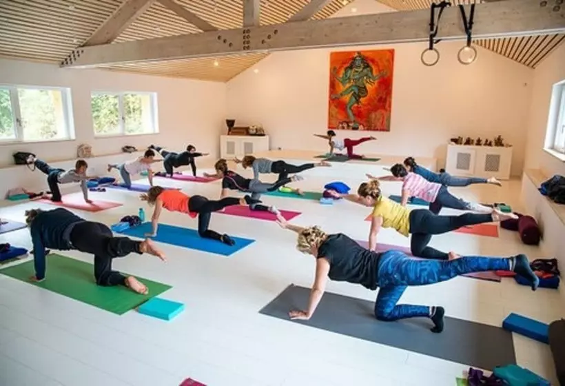 ペンション Sanskriti