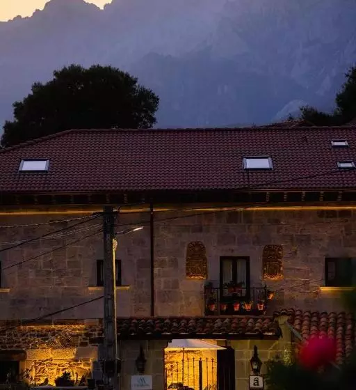 هاستل Posada Villa Matilde