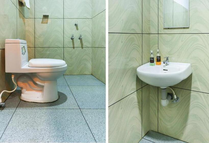 Hotel Collection O Marhaba Govindapuram