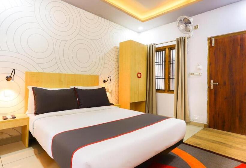 Hotel Collection O Marhaba Govindapuram