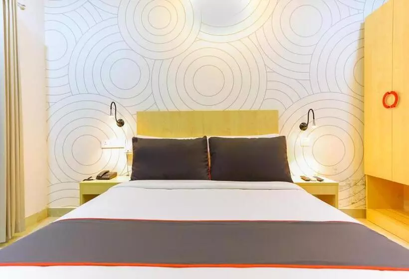 Hotelli Collection O Marhaba Govindapuram