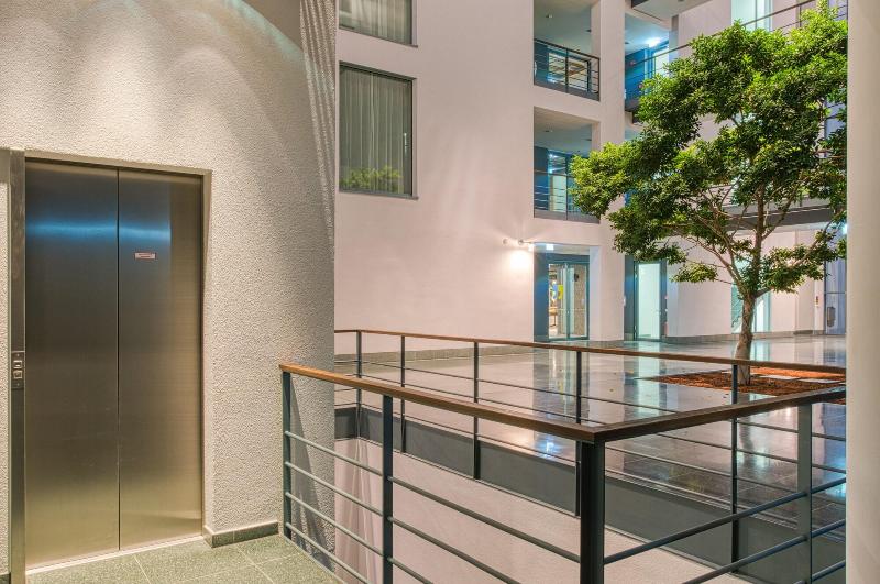 Flightgate Munich Airport Hotel, A Member Of Radisson Individuals