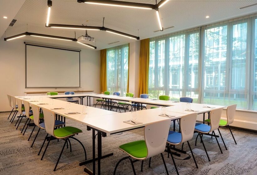 Flightgate Munich Airport Hotel, A Member Of Radisson Individuals