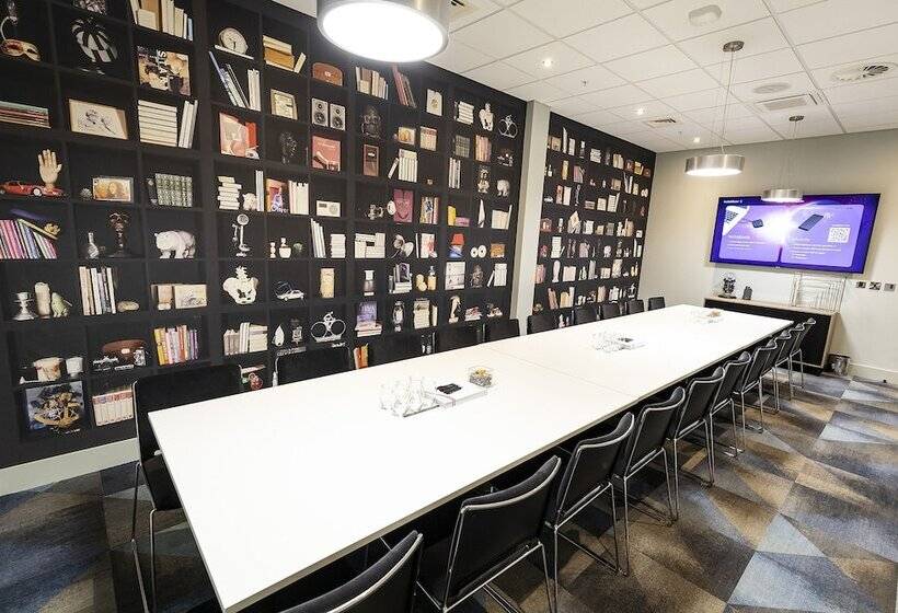 Village Hotel Basingstoke