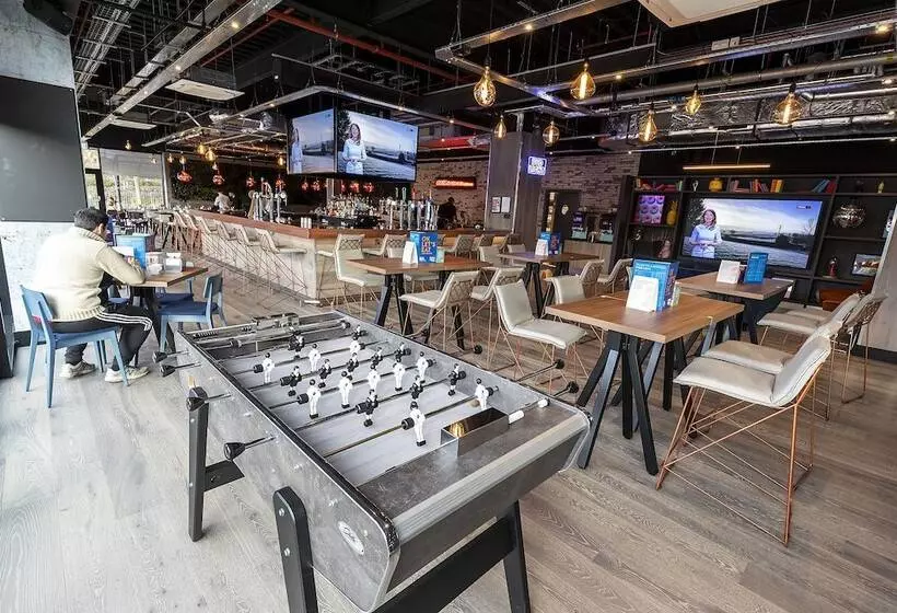 Village Hotel Basingstoke