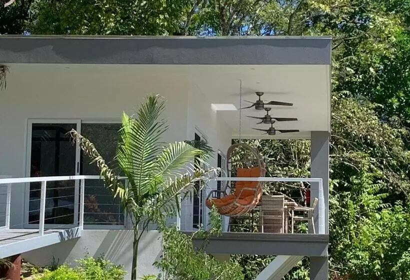 Aves Hotel Montezuma