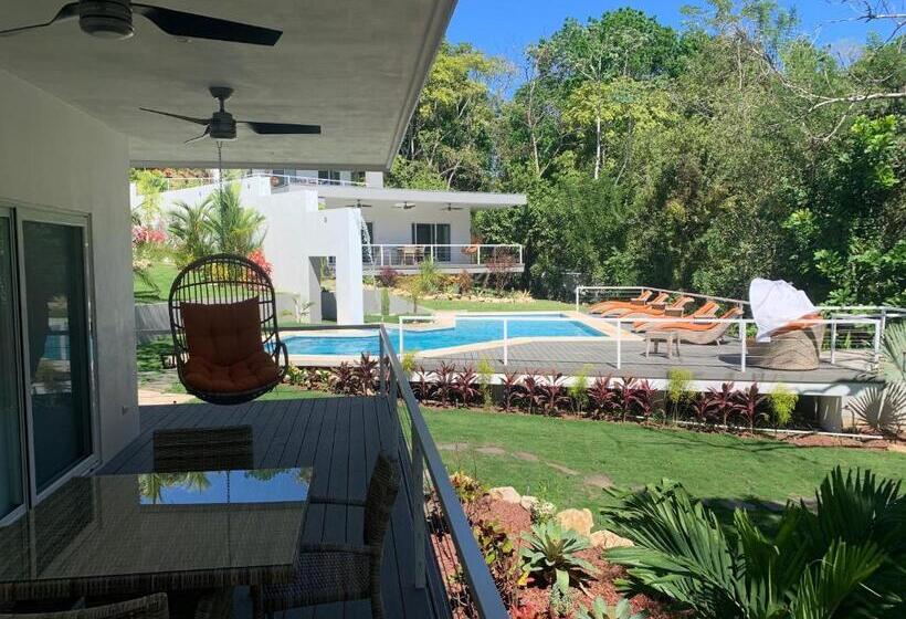 Aves Hotel Montezuma