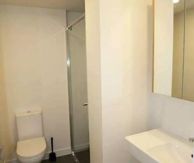 Hostrelax Residences On Merivale