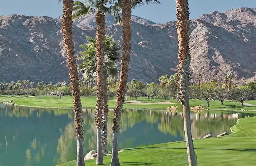 Hotelli Dignitary Discretion Coachella Valley