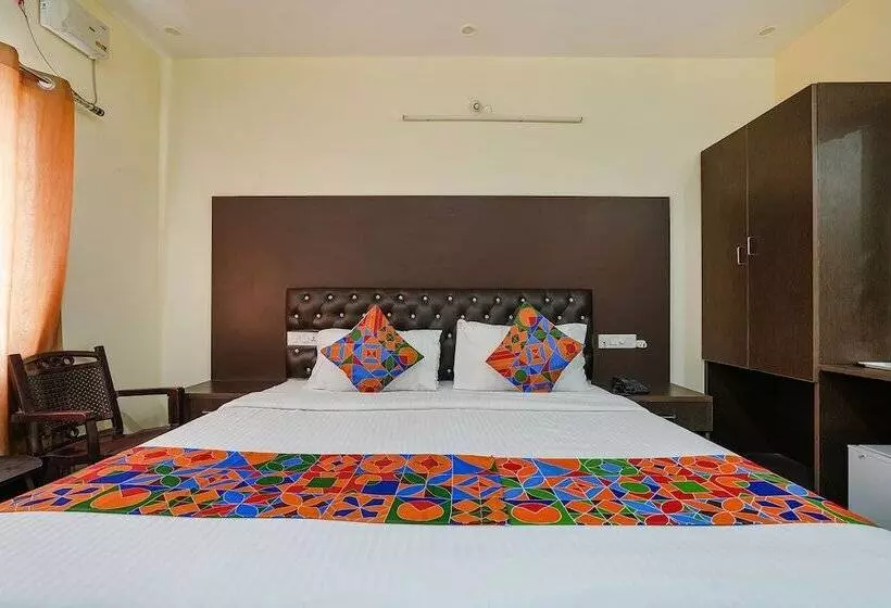 Hotel Fabexpress Metro Gs Comforts