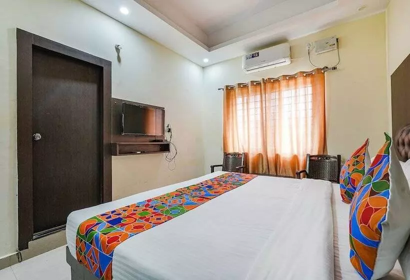 Hotel Fabexpress Metro Gs Comforts