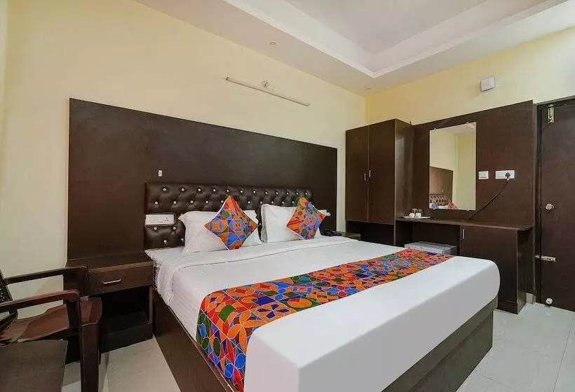 Hotel Fabexpress Metro Gs Comforts